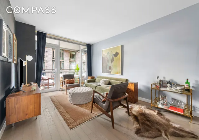 505-513-w-43rd-street-6k-new-york-ny-10036/hzid_fa73e3f1