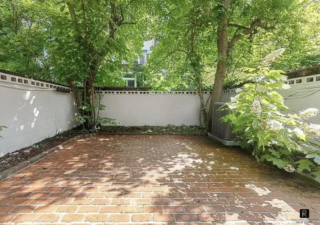 233-e-31st-street-new-york-ny-10016/hzid_66331086