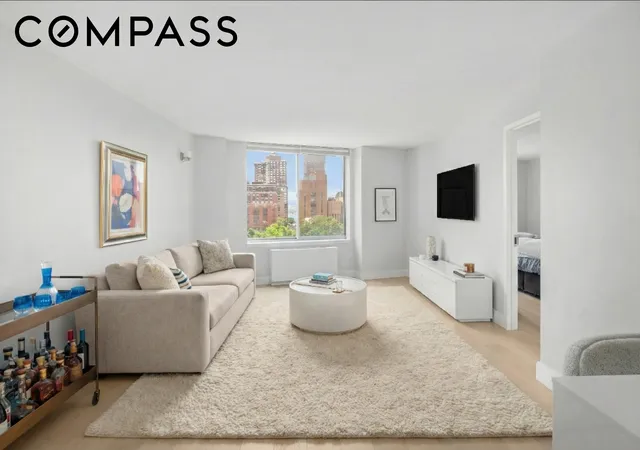 303-greenwich-st-8ab-new-york-ny-10013/hzid_e3e5c5dc