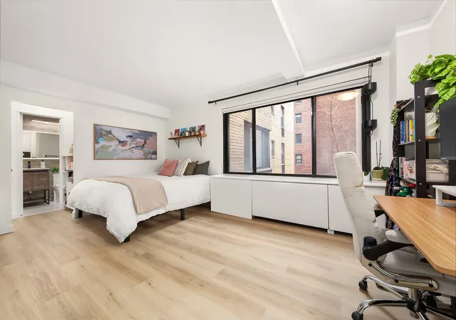 200-e-36th-st-4a-new-york-city-ny-10016/hzid_b3c4932b