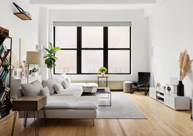 30-main-st-9d-new-york-city-ny-11201/hzid_68a992e7