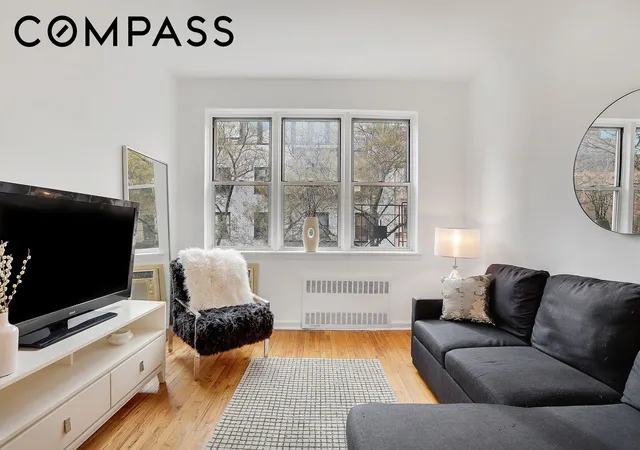 321-e-89th-st-4e-new-york-city-ny-10128/hzid_6065e9e7