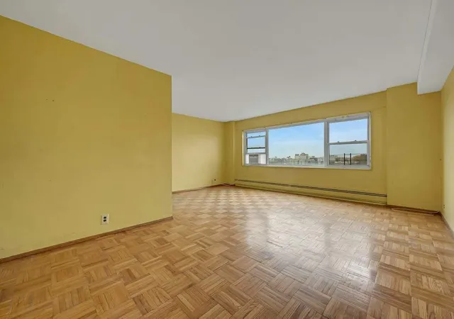 1-fordham-hill-oval-12c-new-york-city-ny-10468/hzid_aa9cbd31