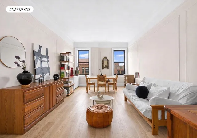 83-10-35th-avenue-6k-jackson-heights-ny-11372/hzid_de9e162c