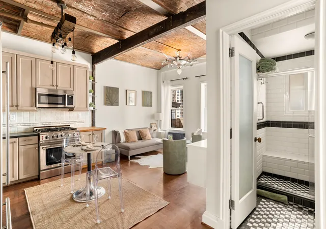 205-w-57th-street-11db-new-york-ny-10019/hzid_d71e9237