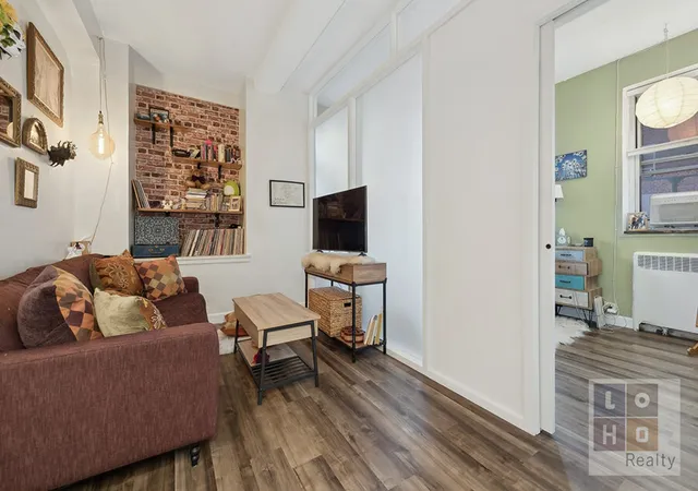 500-grand-st-bgb-new-york-ny-10002/hzid_8e2bd372