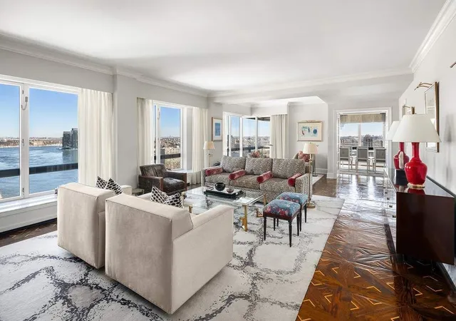 530-e-76th-st-22cdeg-new-york-city-ny-10021/hzid_9d5aca98