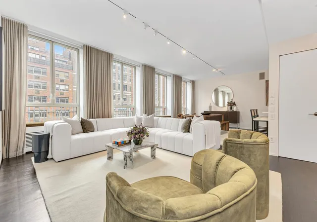 330-e-72nd-street-11-new-york-city-ny-10021/hzid_9f92ae1a