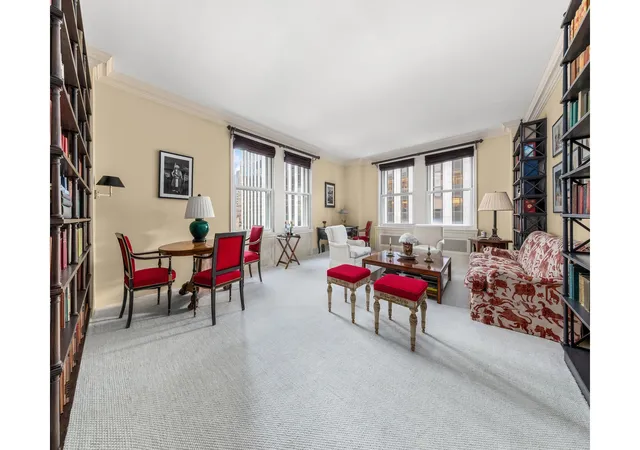 781-5th-avenue-1611-new-york-ny-10022/hzid_4db792bc