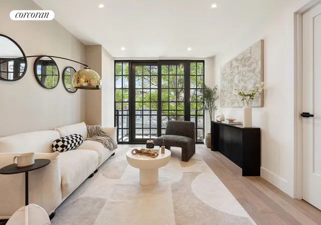 25-23-newtown-ave-pha-new-york-city-ny-11102/hzid_5636affe