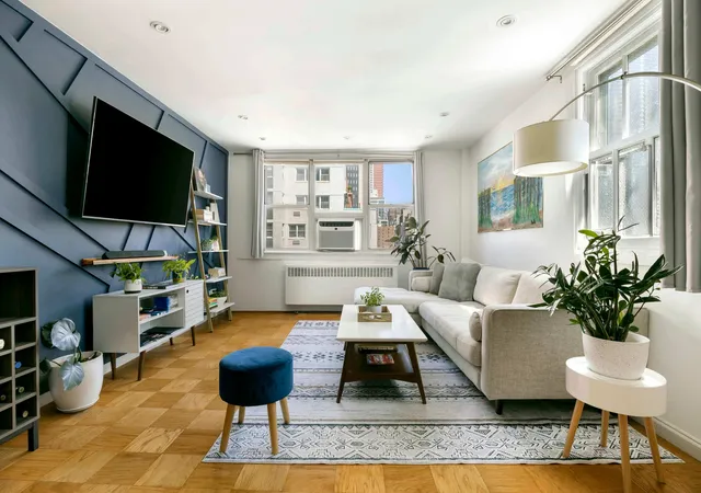 240-e-35th-st-10-b-new-york-city-ny-10016/hzid_c3543ca9
