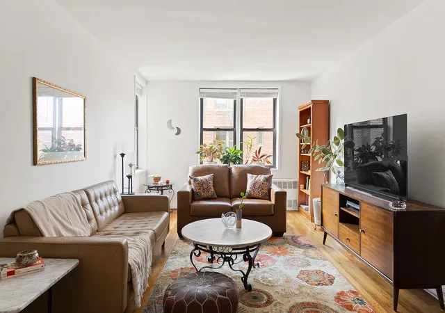 345-webster-ave-4n-new-york-city-ny-11230/hzid_cc01808b