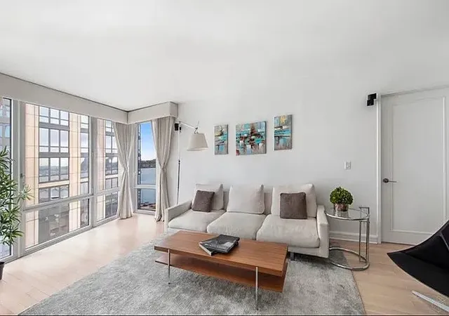 80-riverside-blvd-12-n-new-york-ny-10069/hzid_c789bb27