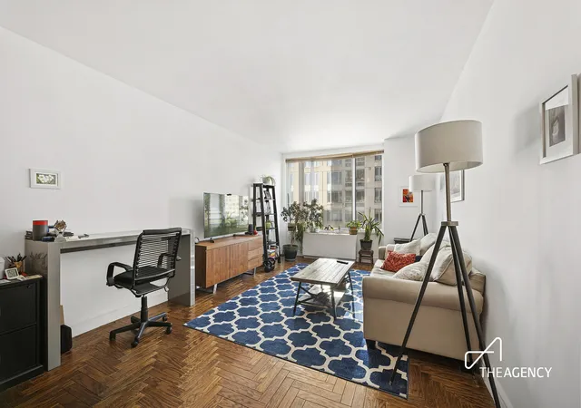 200-riverside-blvd-12b-new-york-city-ny-10069/hzid_7055e5a2