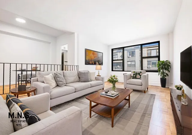 98-51-64th-ave-6-c-new-york-city-ny-11374/hzid_d8c849e7