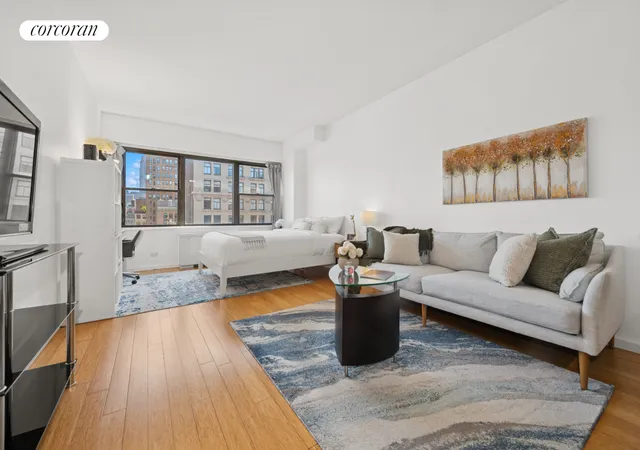 10-w-15th-street-1822-new-york-ny-10011/hzid_6c2ae345