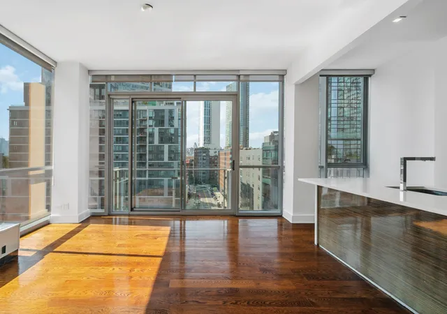 26-26-jackson-ave-802-new-york-city-ny-11101/hzid_fadc8bfc