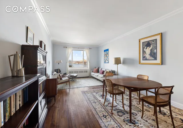 530-e-90th-st-5a-new-york-city-ny-10128/hzid_ad6828b2