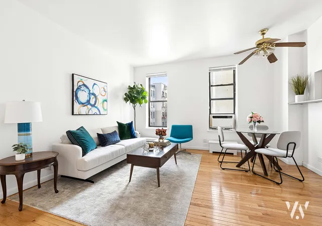 209-w-118th-st-3m-new-york-city-ny-10026/hzid_eb16b464
