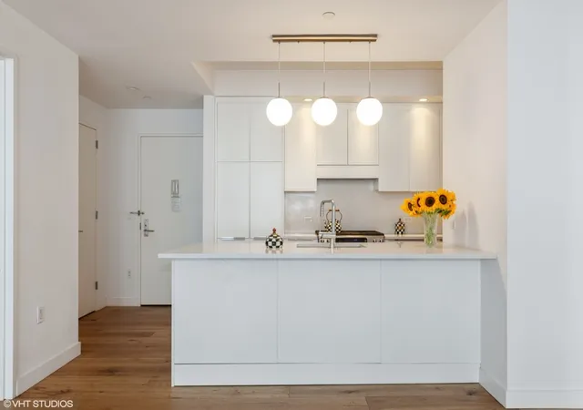 23-w-116th-street-6b-new-york-ny-10026/hzid_cfcbc563