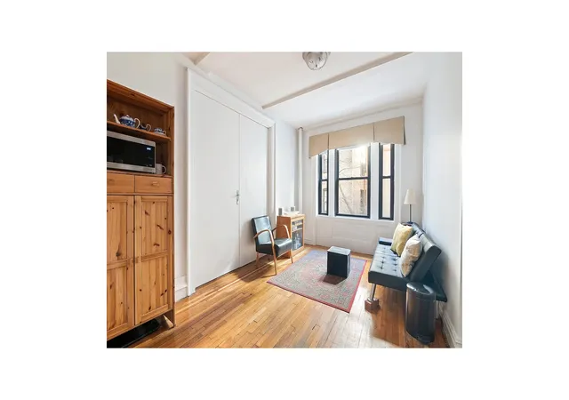609-w-114th-st-6-new-york-city-ny-10025/hzid_89721650