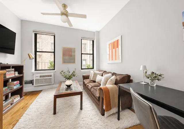 220-e-87th-street-new-york-ny-10128/hzid_556eb3bc