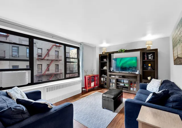 2835-webb-ave-5b-new-york-city-ny-10468/hzid_3a8a35ea