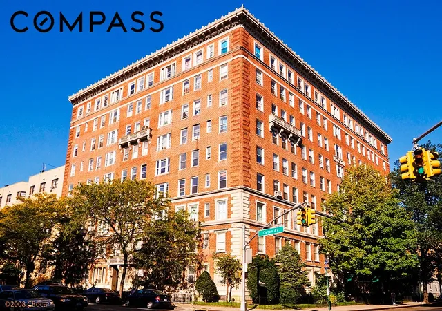 416-ocean-ave-62-brooklyn-ny-11226/hzid_9bdbf800