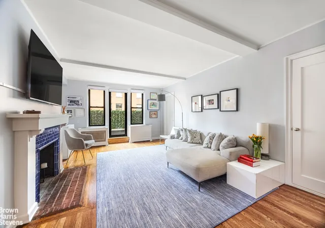 220-e-73rd-street-11ef-new-york-city-ny-10021/hzid_0ade0510