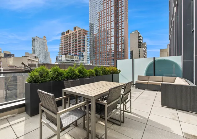 10-nevins-st-10-b-new-york-city-ny-11217/hzid_41144fe4
