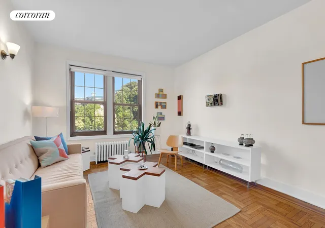 1100-grand-concourse-2b-new-york-city-ny-10456/hzid_bc97de7e