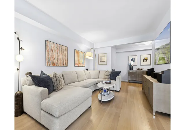 200-e-57th-st-10c-new-york-city-ny-10022/hzid_e54e0cb8