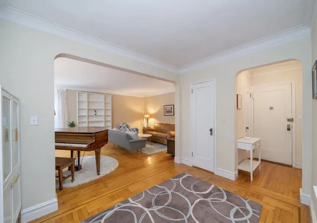 720-fort-washington-ave-3f-new-york-city-ny-10040/hzid_858f8e76
