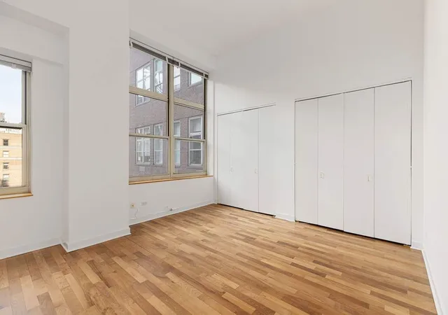 120-e-87th-st-r14-j-new-york-city-ny-10128/hzid_8b317476