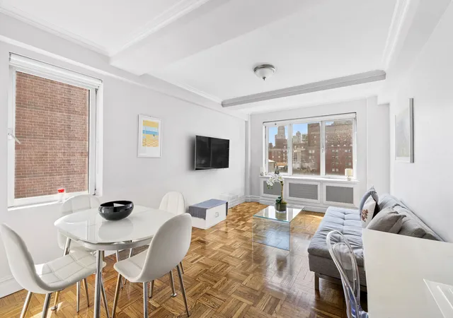 120-e-79th-st-12e-new-york-city-ny-10075/hzid_e715e61f