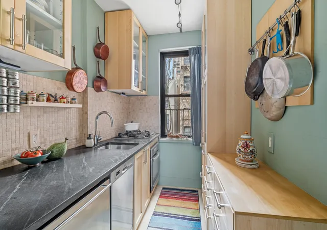 349-e-49th-street-4a-new-york-ny-10017/hzid_64603c7f