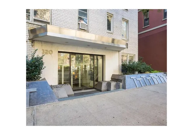 320-e-35th-street-3b-new-york-ny-10016/hzid_bca9b085