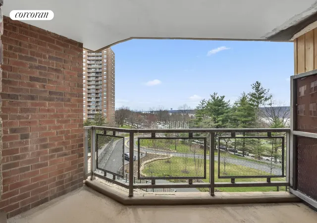 5900-arlington-ave-5r-new-york-city-ny-10471/hzid_de4d9368