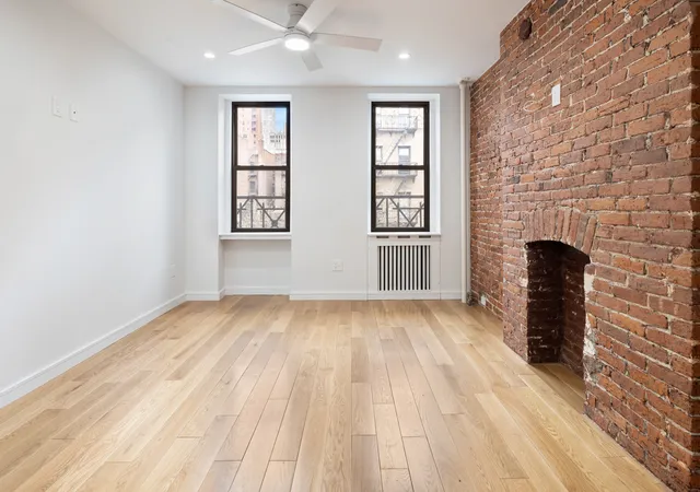218-e-82nd-st-4fe-new-york-city-ny-10028/hzid_60cb1fb0
