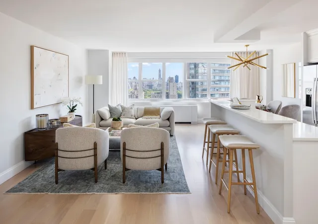 155-w-68th-st-24d-new-york-city-ny-10023/hzid_522e40b2