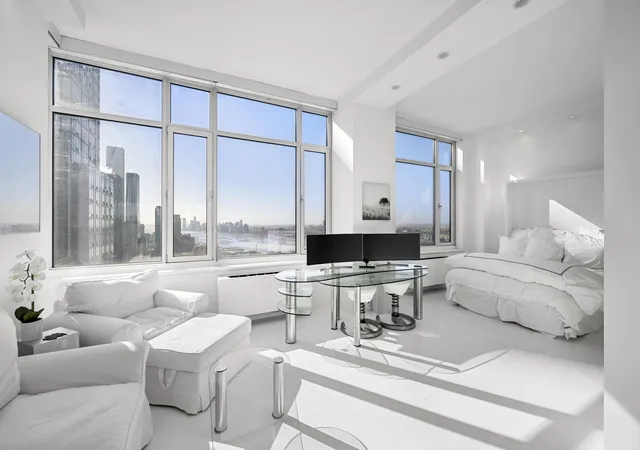 635-w-42nd-street-45-g-new-york-ny-10036/hzid_80fe9f52