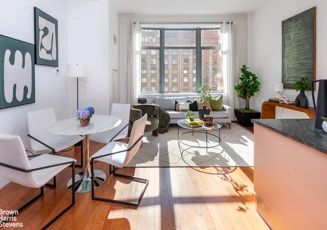120-greenwich-st-11d-new-york-city-ny-10006/hzid_1e4e9352