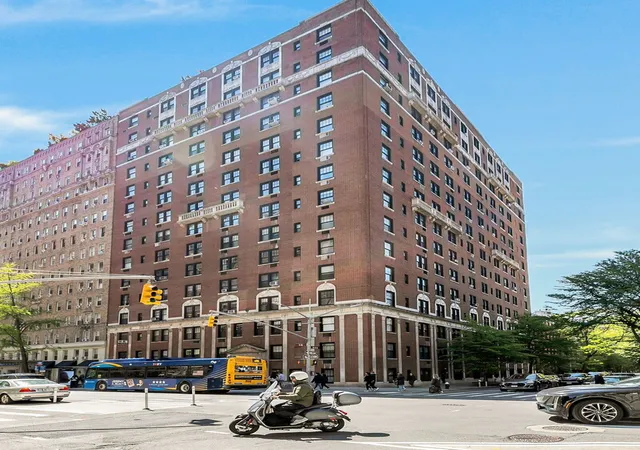 30-5th-avenue-2cd-new-york-ny-10011/hzid_84b199dc