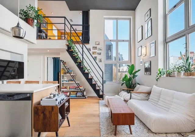 96-woodpoint-rd-3a-new-york-city-ny-11211/hzid_7b6134c2