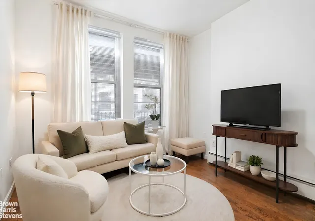 167-w-136th-street-1-new-york-city-ny-10030/hzid_3e2d733a