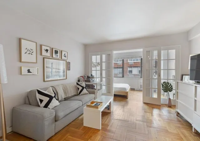 420-e-55th-street-11-u-new-york-city-ny-10022/hzid_bbb33f3e