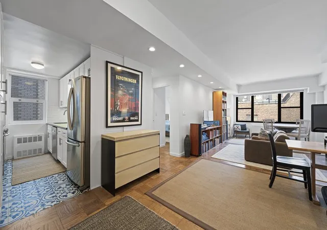 7-e-14th-st-18j-new-york-city-ny-10003/hzid_c2d013b2
