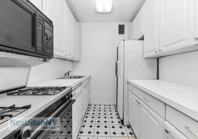 400-e-56th-street-35m-new-york-city-ny-10022/hzid_80188f91