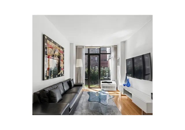 148-e-24th-st-10e-new-york-city-ny-10010/hzid_51ad5121