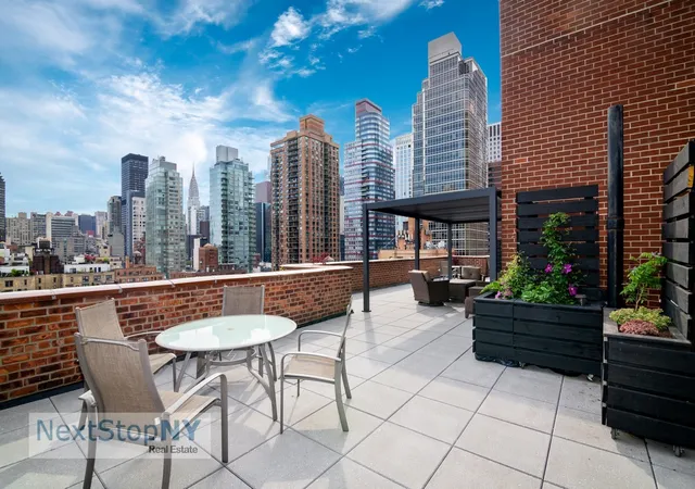 333-e-55th-st-phab-new-york-city-ny-10022/hzid_2054f3b4